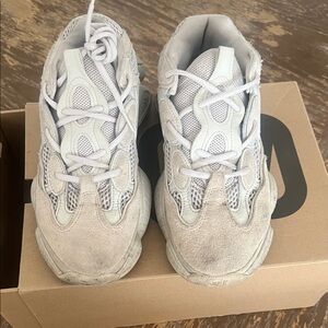 adidas Originals Beige Sneakers